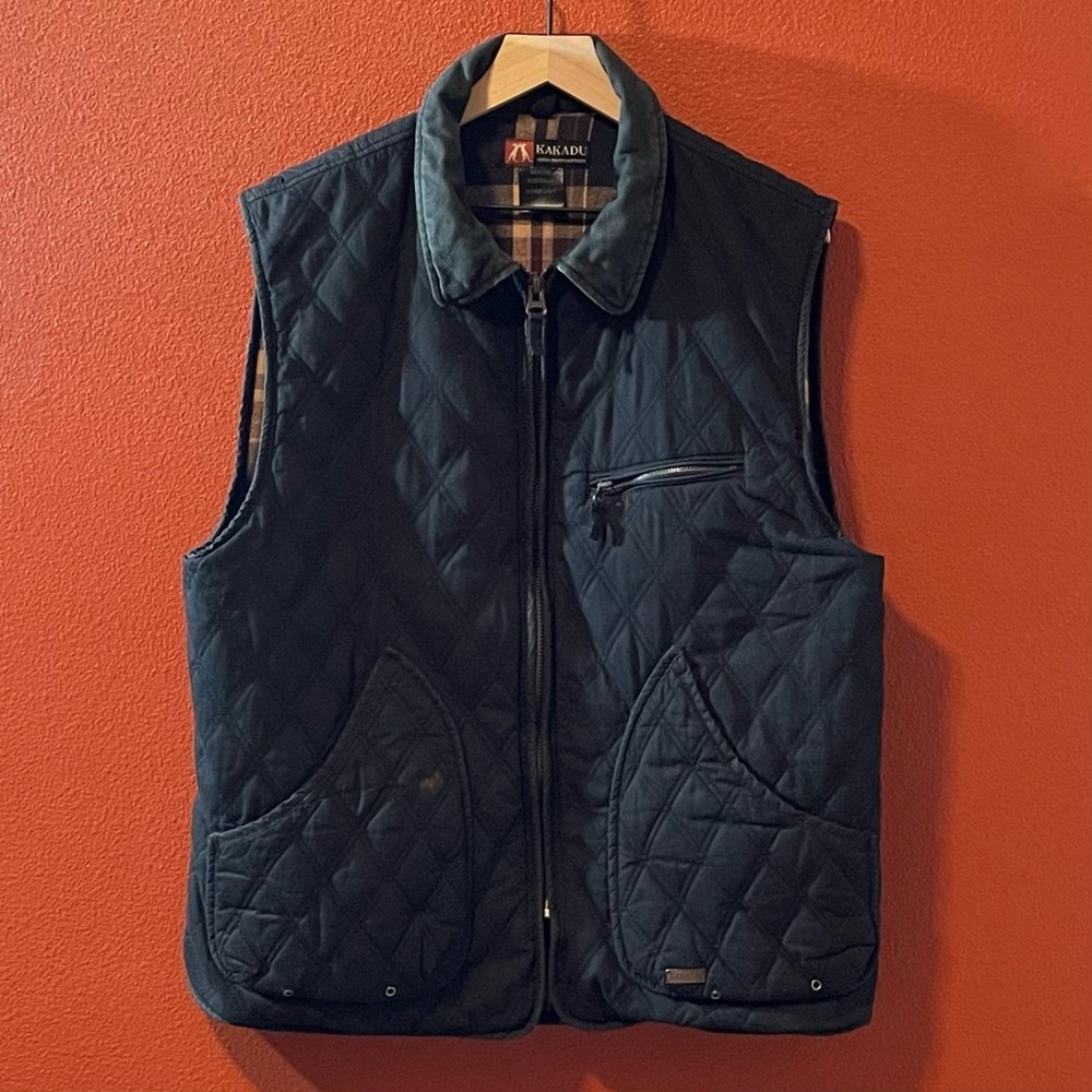 Kakadu Traders Australia Men’s Black Quilted‎ Waxed Canvas Lined Hunting Vest